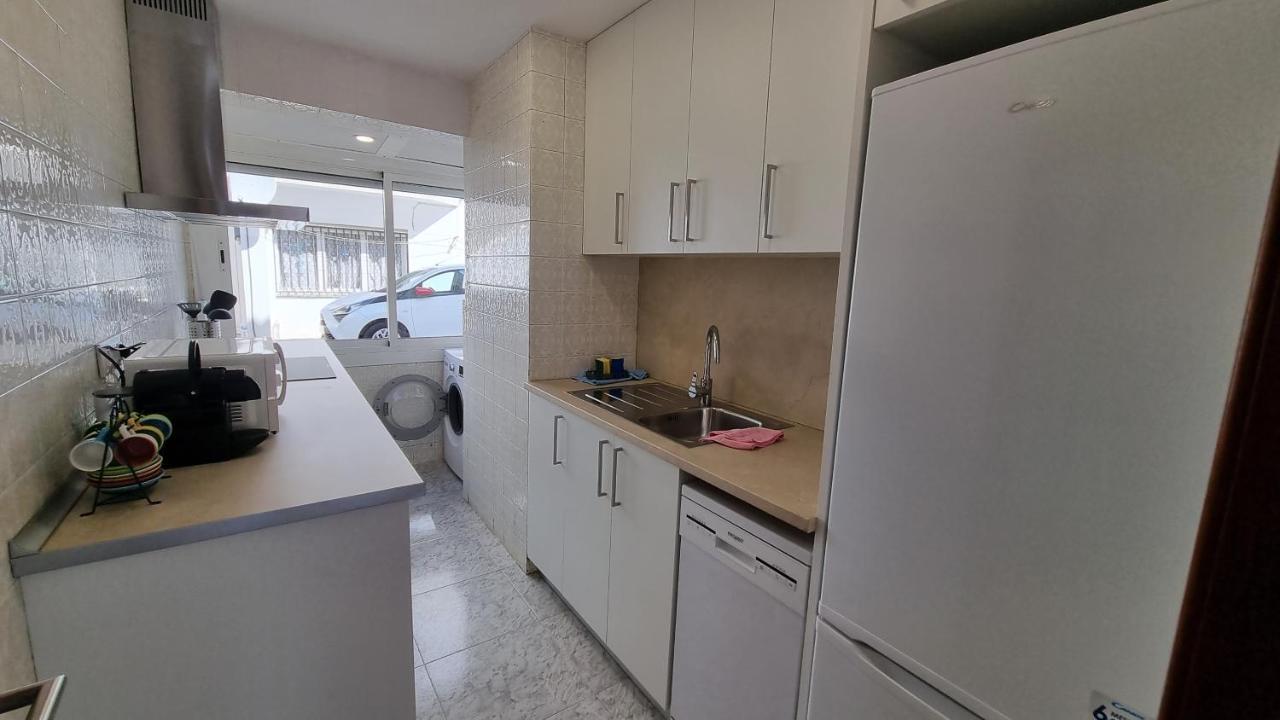 Apartamento Renovado En Barrio De Los Pescadores Roses Luaran gambar